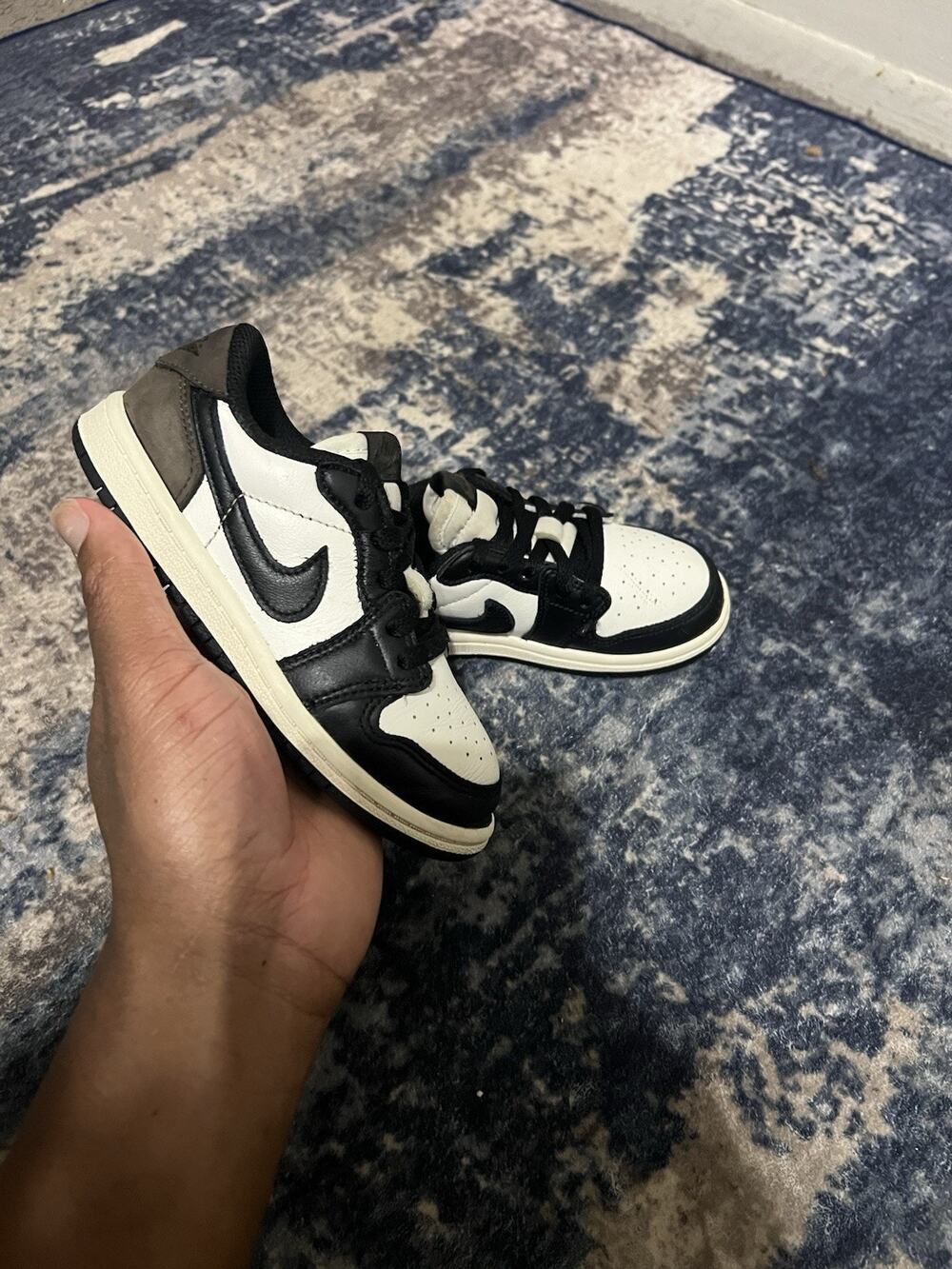 Size 10C-Nike Air Jordan 1 Low Mocha Black White Preschool 10C FQ5435-102